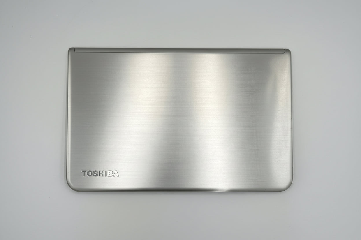 Noteware Toshiba Uyumlu Satellite L50-A L50-A-1F8 P50 P55 P55-B LCD Ekran Üst Kasa Kapak - H000070900 13N0-W9A0901 Gri Non-Touch Menteşe Kamera WiFi Anten Dahil