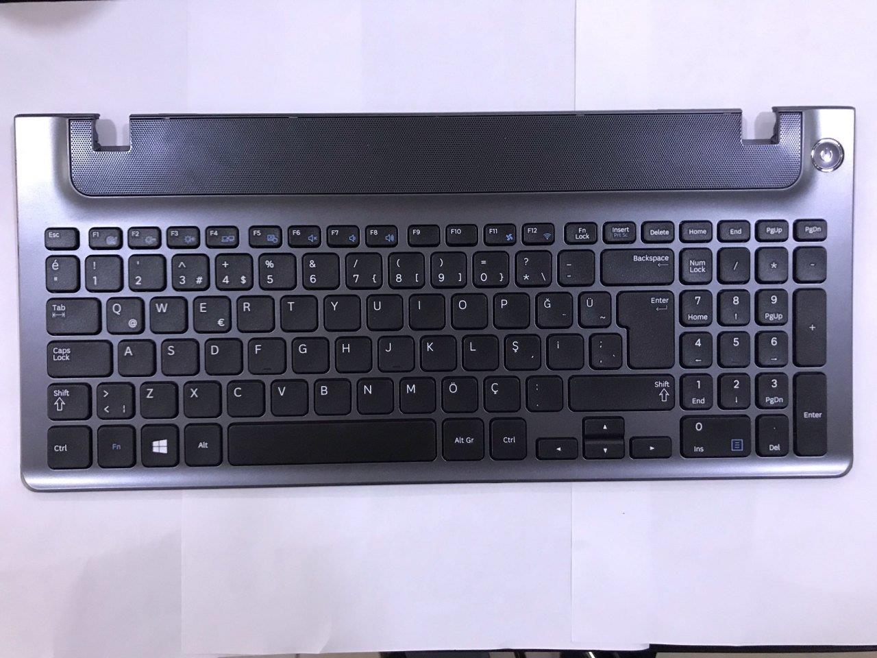 Noteware Samsung Compatible NP270E5E NP275E5E NP270E5V NP275E5V Black Case Laptop Keyboard Keypad